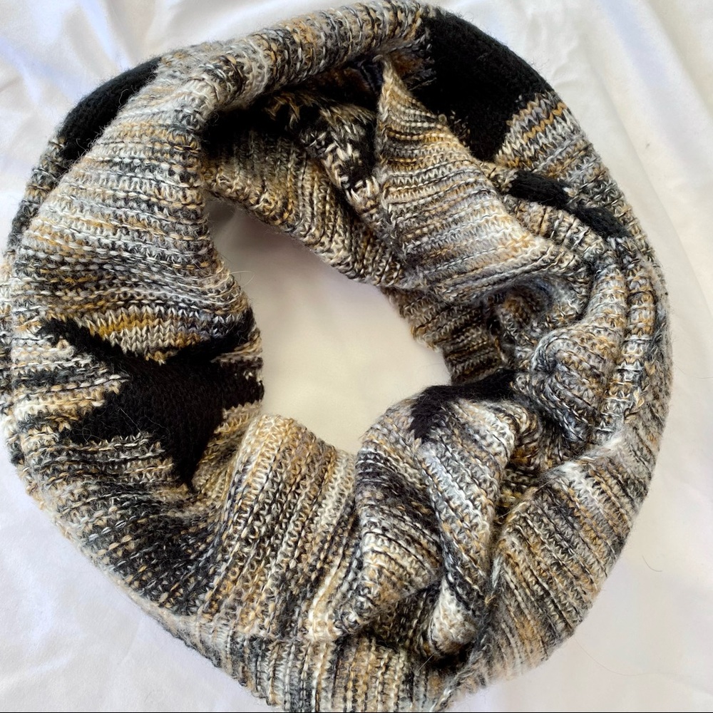 Betsey Johnson Star Pattern Infinity Scarf